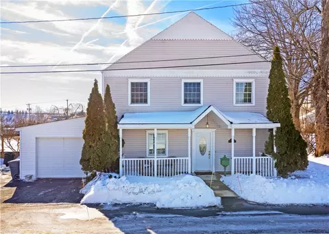 1920 Grandview Ave, Irwin, PA 15642