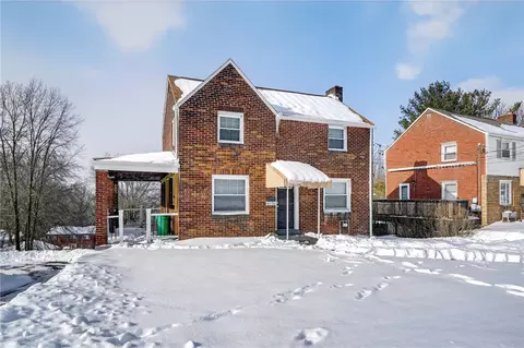 4036 Greensburg Pike, Pittsburgh, PA 15221