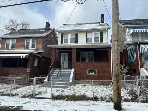 1821 Montier St, Pittsburgh, PA 15221