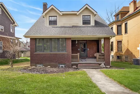 37 Mcmunn Ave, Pittsburgh, PA 15205