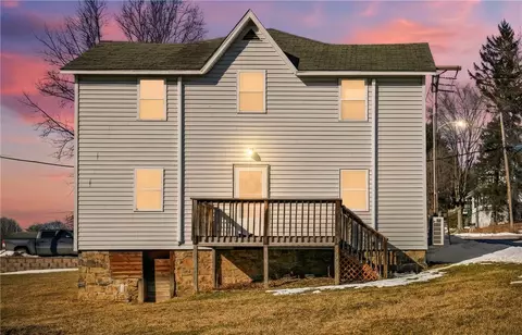 365 Light St, Meyersdale, PA 15552