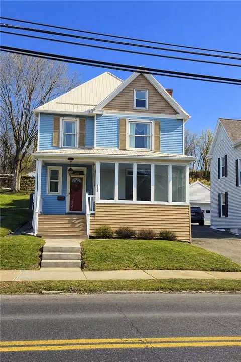 763 E Maiden St, Washington, PA 15301