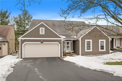 2588 Grouse Rdg # A, Wexford, PA 15090