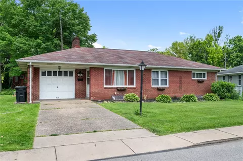 155 Bradley Ln, Sewickley, PA 15143