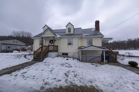 501 Pittsburgh St, West Newton, PA 15089