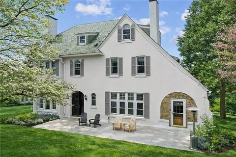 217 N Fairfield St, Ligonier, PA 15658