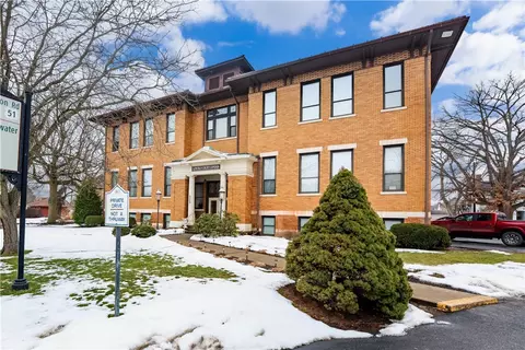 363 4th St #6, Beaver, PA 15009