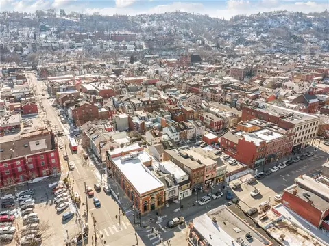 View/Area - 1734 E Carson St, Pittsburgh, PA 15203 photo 2 of 3