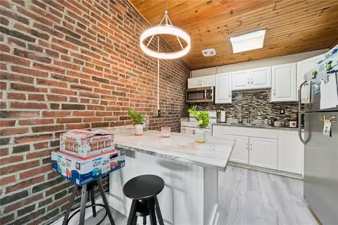 Kitchen - 1734 E Carson St, Pittsburgh, PA 15203 photo 2 of 4
