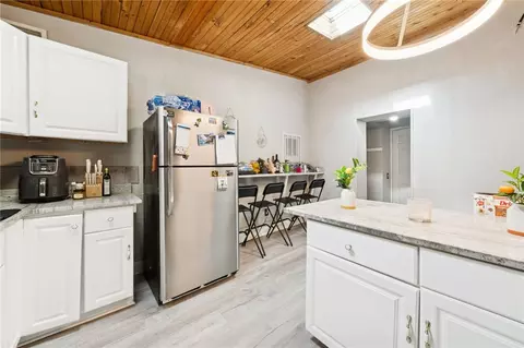 Kitchen - 1734 E Carson St, Pittsburgh, PA 15203 photo 3 of 4