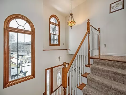5648 Monroe Cir, Export, PA 15632 photo 18