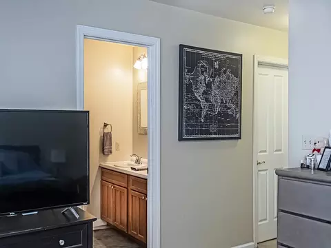 5648 Monroe Cir, Export, PA 15632 photo 21