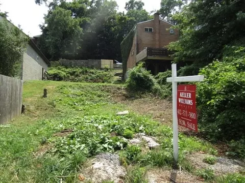 7231 Baker St, Pittsburgh, PA 15206