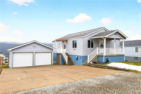 123 4th Ave, New Eagle, PA 15067