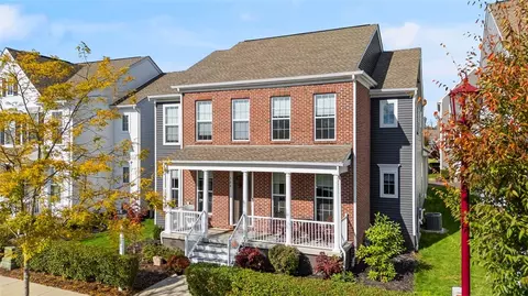 504 Beneficial Dr, Cranberry Township, PA 16066