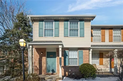 107 Holmes Pl, Pittsburgh, PA 15213