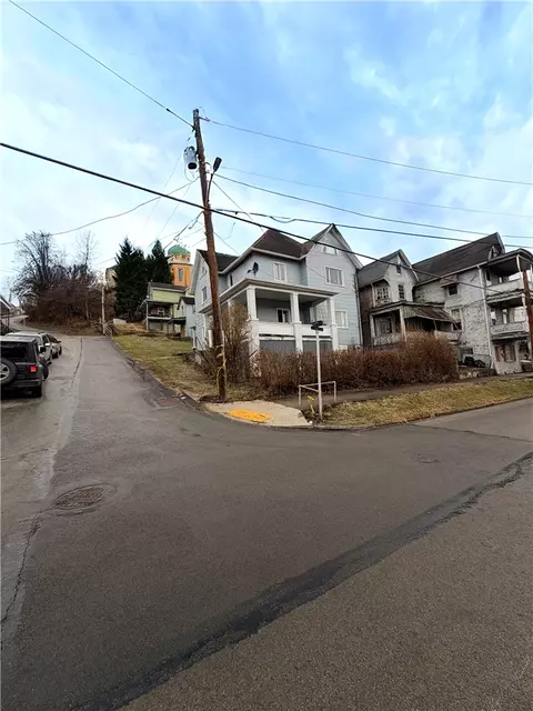 1001 Lincoln Ave, Charleroi, PA 15022