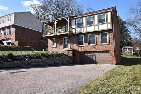 5715 Glen Hill Dr, Bethel Park, PA 15102