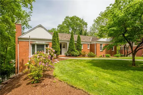 1580 Williamsburg, Pittsburgh, PA 15243