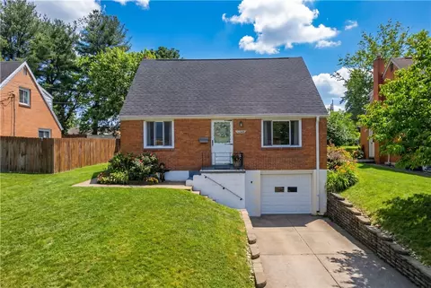 1748 Outlook Dr, Verona, PA 15147