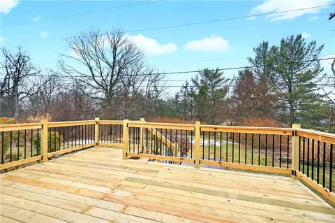 Exterior - 1923 Ivanhoe Dr, Irwin, PA 15642 photo 2 of 3