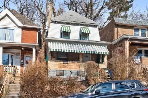 435 Bausman St, Pittsburgh, PA 15210
