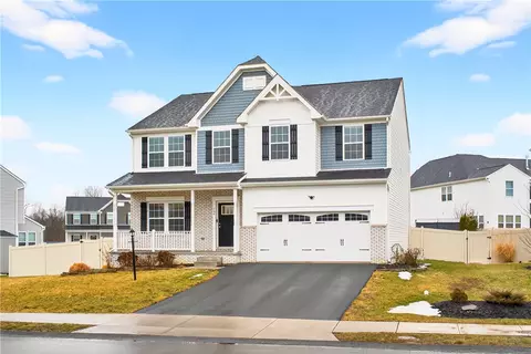 304 Regent Ct, Mcdonald, PA 15057