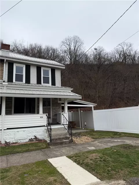 606 6th Ave, Ford City, PA 16226