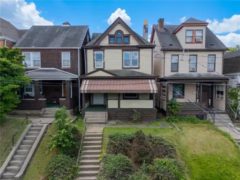 Exterior - 808 E 10th Ave, Munhall, PA 15120 photo 2 of 3