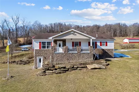 185 Dutch Glory Rd, Amity, PA 15311