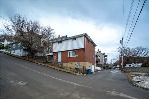 812 Neel St, West Homestead, PA 15120
