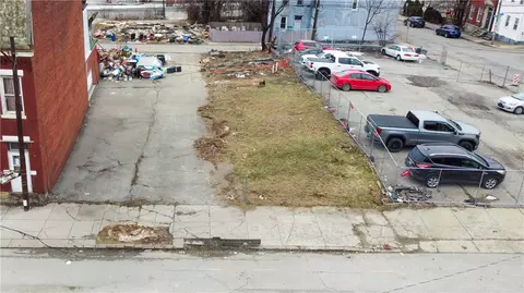 2106 5th Ave, Pittsburgh, PA 15219