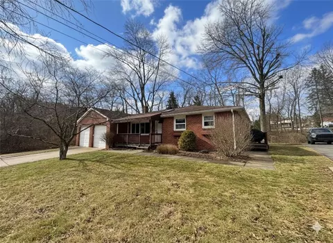 9550 Laurel Ave, Irwin, PA 15642