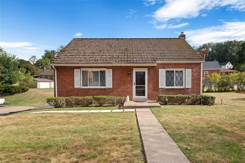 308 Sandy Dr, Glenshaw, PA 15116