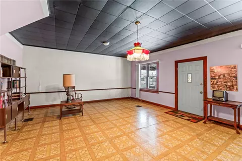 Living - 488 Georgetown Rd, Lawrence, PA 15055 photo 1 of 2