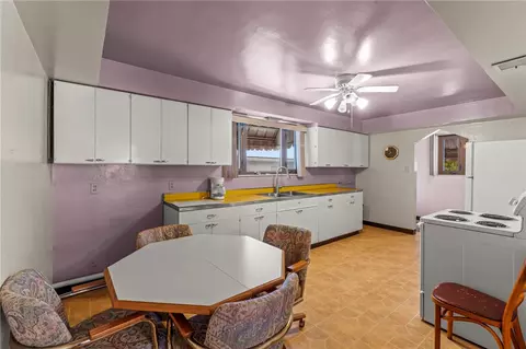 Kitchen - 488 Georgetown Rd, Lawrence, PA 15055 photo 1 of 2