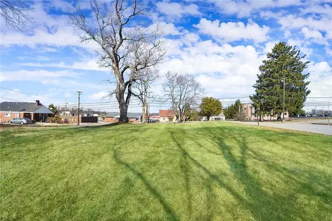 39603962 Monroeville Blv, Monroeville, PA 15146