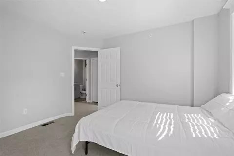 209 Lockheed Dr, Coraopolis, PA 15108 photo 26