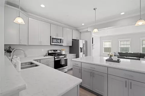 209 Lockheed Dr, Coraopolis, PA 15108 photo 17