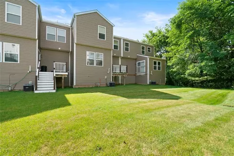 209 Lockheed Dr, Coraopolis, PA 15108 photo 43