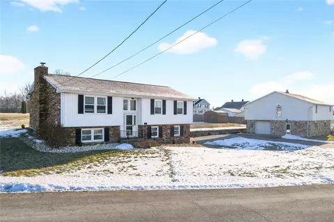 122 Sonnie Dr, Crabtree, PA 15624