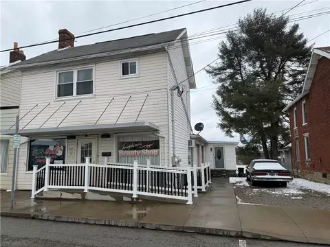 202 S Market St, Carmichaels, PA 15320