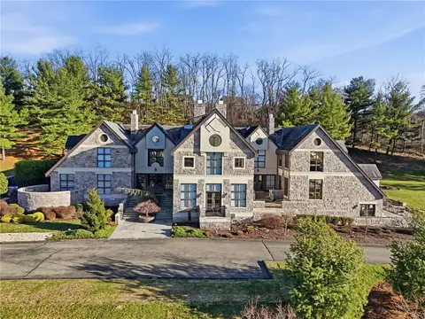 514 Justabout Rd, Venetia, PA 15367