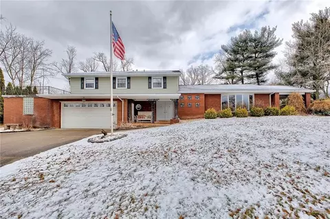 149 Crest Vw, Greensburg, PA 15601