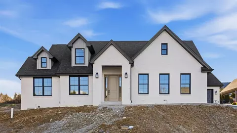 2065 Breezewood Dr, Canonsburg, PA 15317