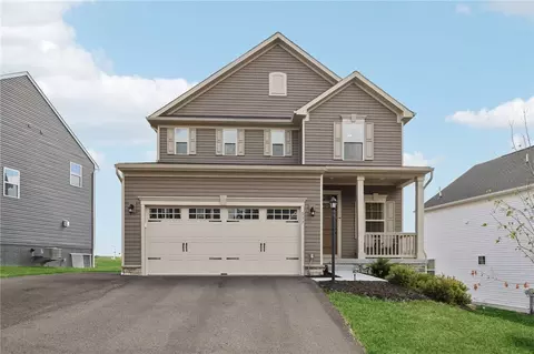 517 Blake Dr, Zelienople, PA 16063