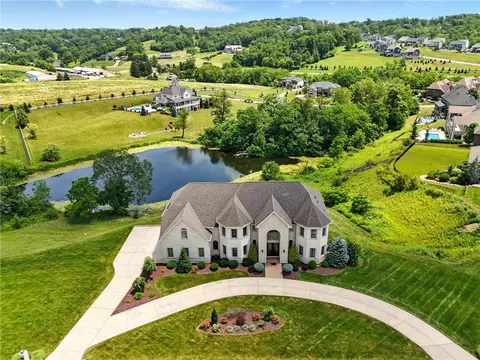 514 Villa, Venetia, PA 15367