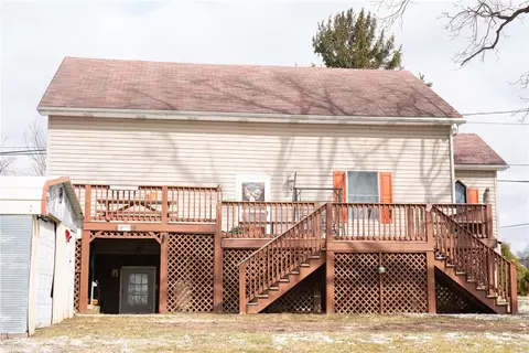 2271 Garards Fort Rd, Waynesburg, PA 15370