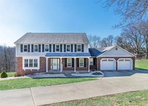 3949 Laurel Oak Cir, Murrysville, PA 15668
