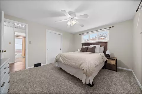 Bedroom - 106 Windsor Dr, Irwin, PA 15642 photo 2 of 5